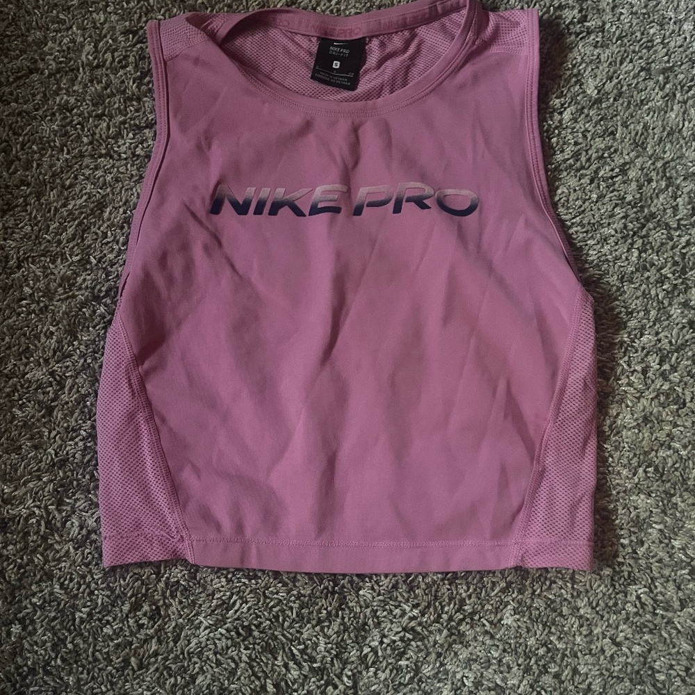 Nike Pro Cropped Tank